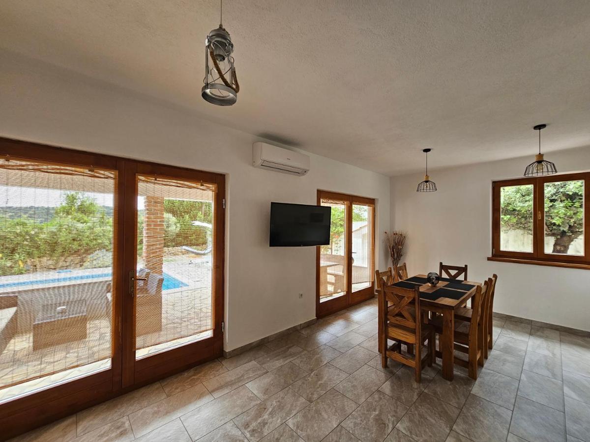 Homes Sintija Case de vacanță