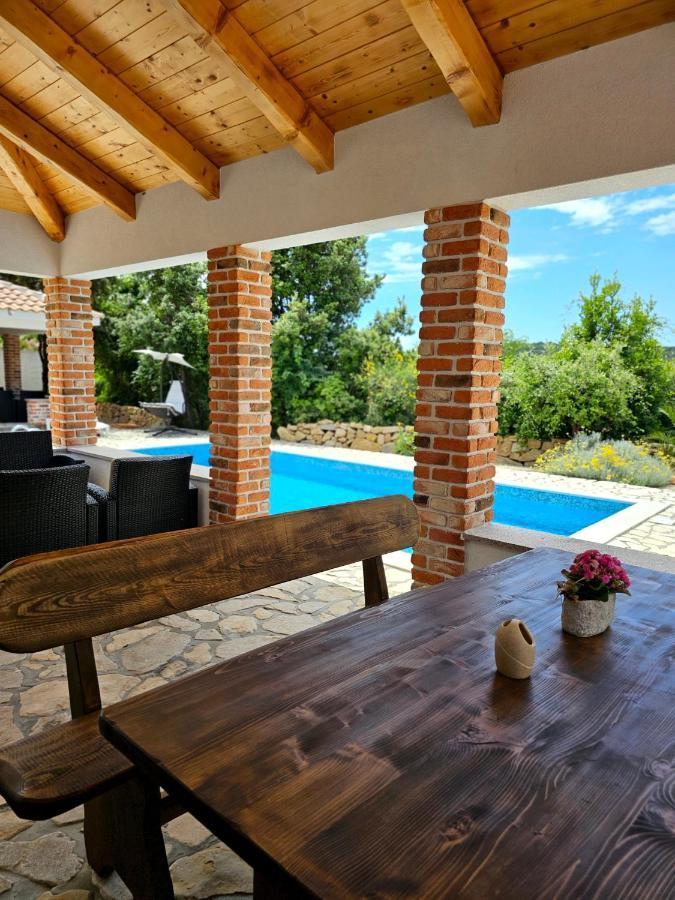 Homes Sintija