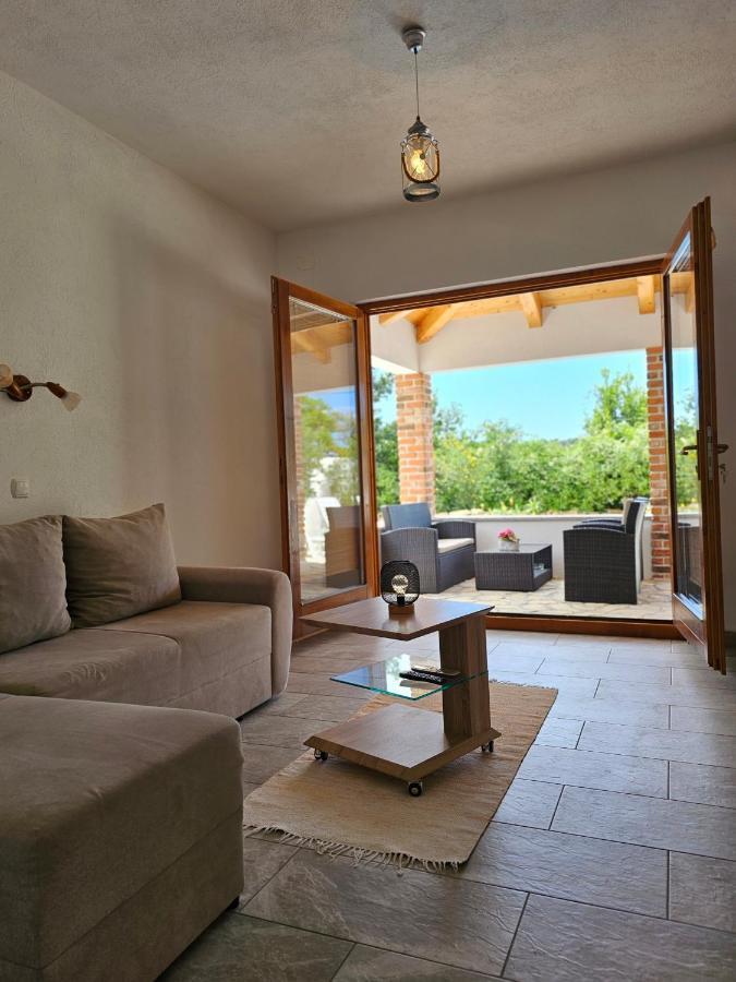 Homes Sintija