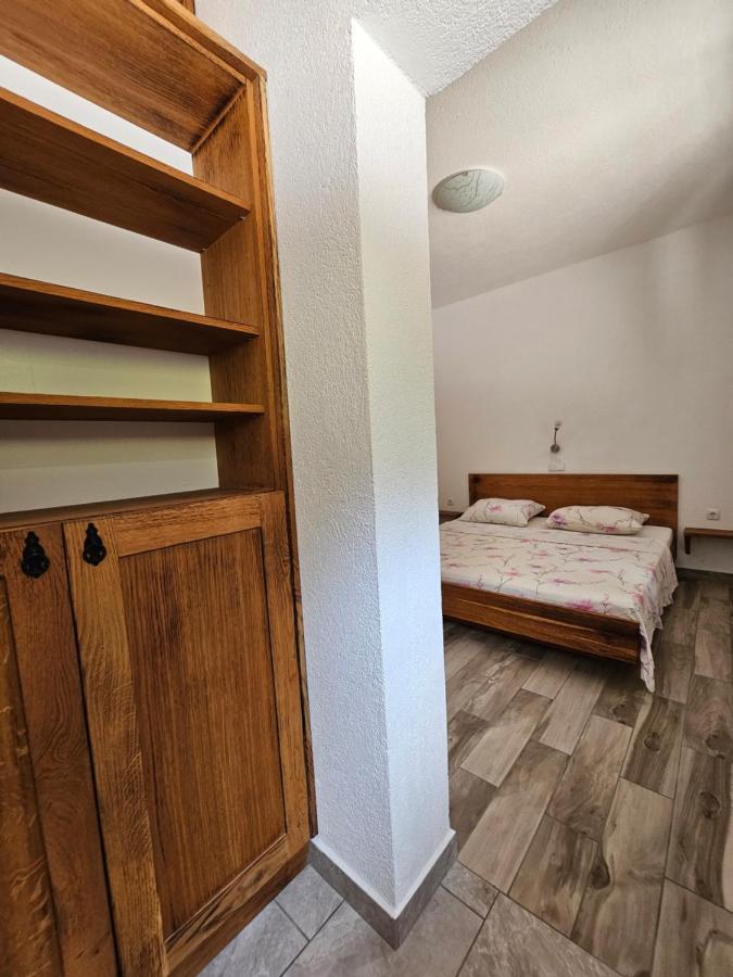 Homes Sintija * Kampor